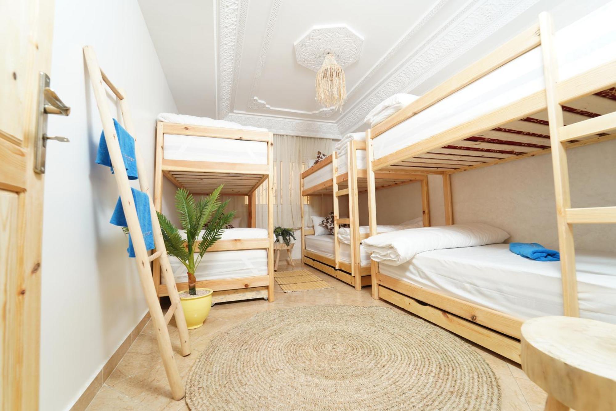 Bed and Breakfast Waves Hunter Surf House Agadir Exterior foto